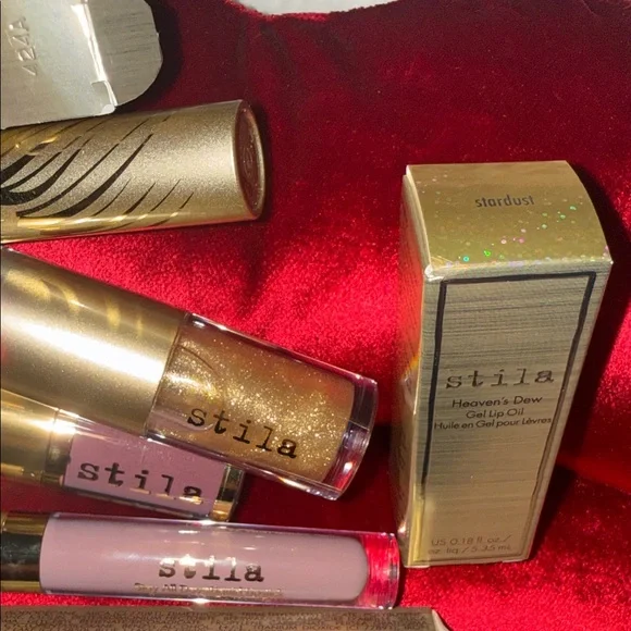 Stila Makeup Collection - Picture 3 of 6